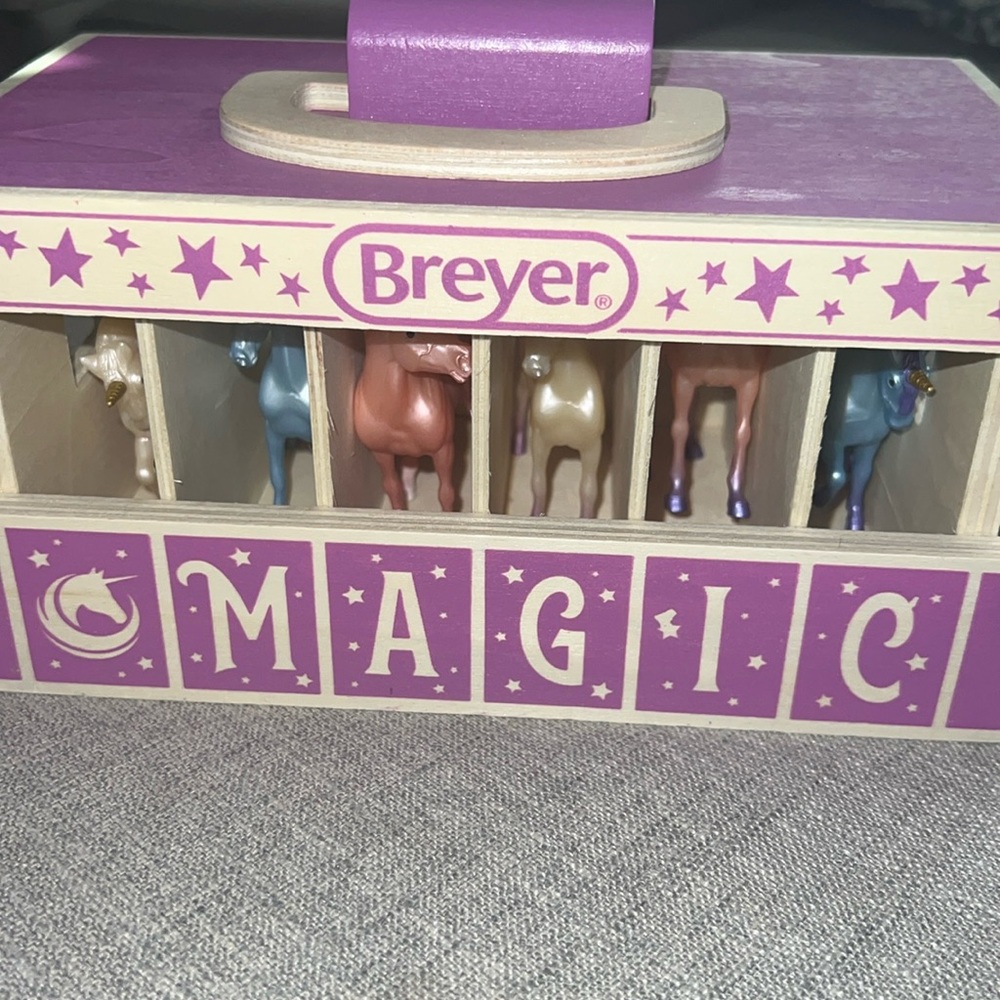 Breyer Unicorn stable set 🦄